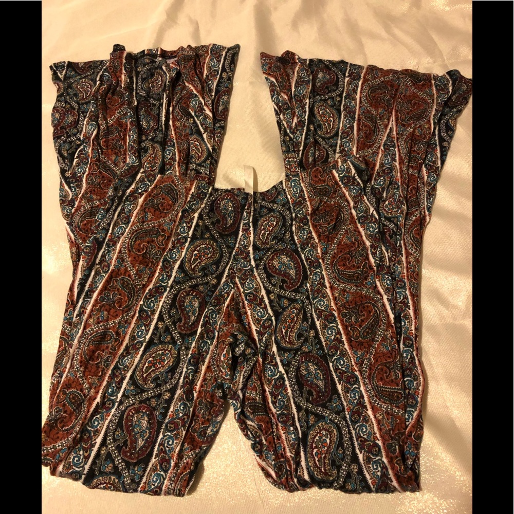 Promesa USA Patterned Bell Bottom Leggings